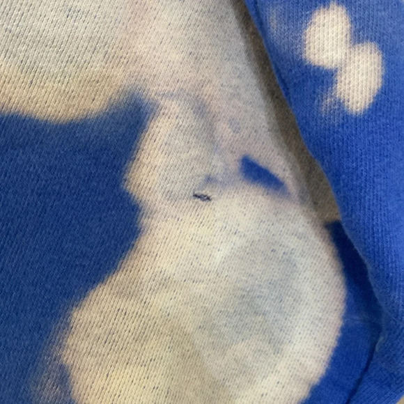 Champion Tie Dye Crew Neck Sweatshirt Medium Thrashed Grunge Holes - Picture 11 of 15